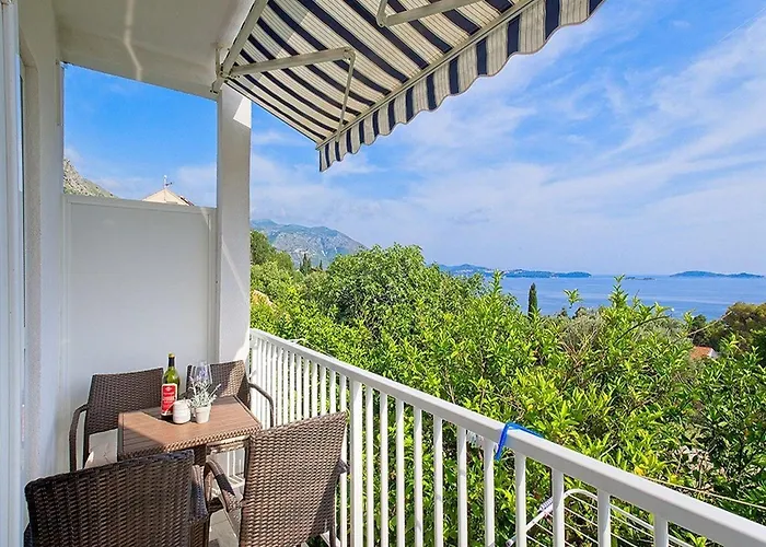 Grljevi - With Sea View And Balcony A2 מליני